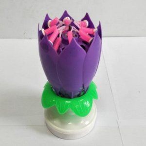 Candle Lotus Flower Color Cake